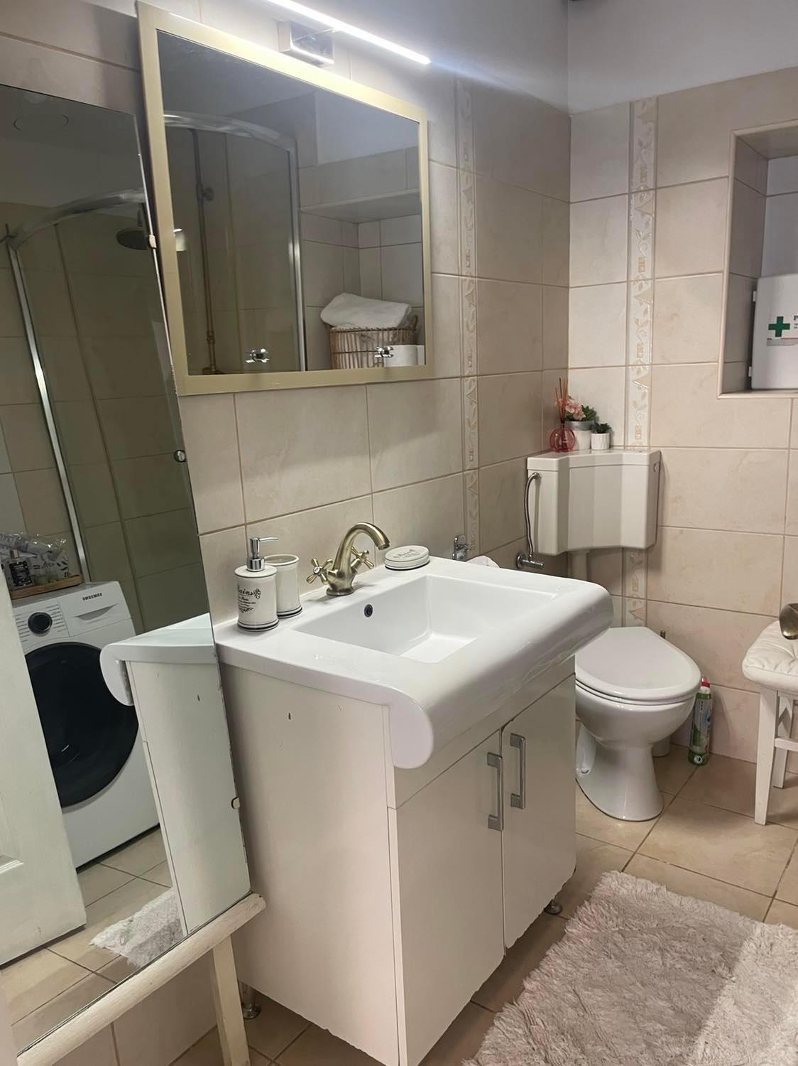 Valentina'S Apartment In City Center Braşov Extérieur photo